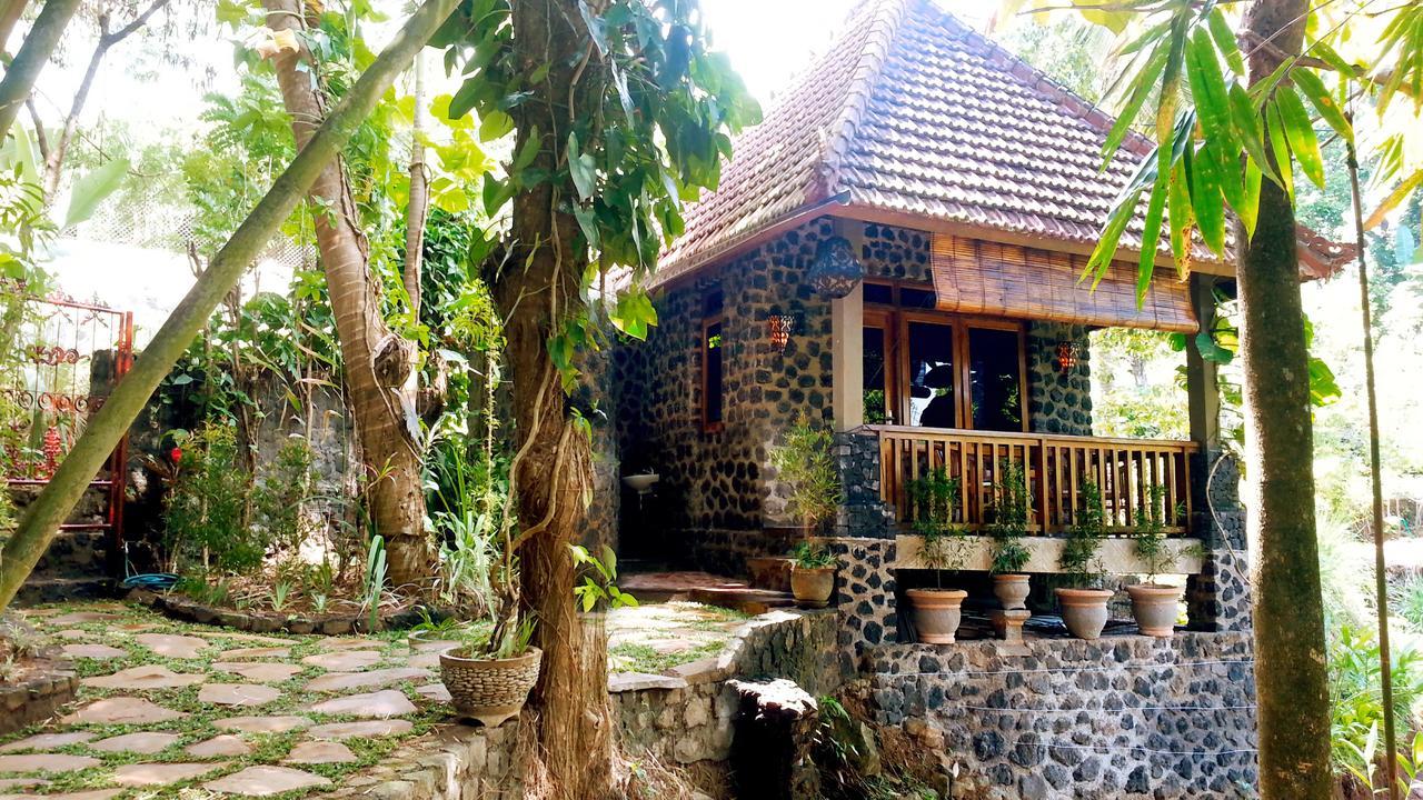 Pondok Manis Singaraja Extérieur photo